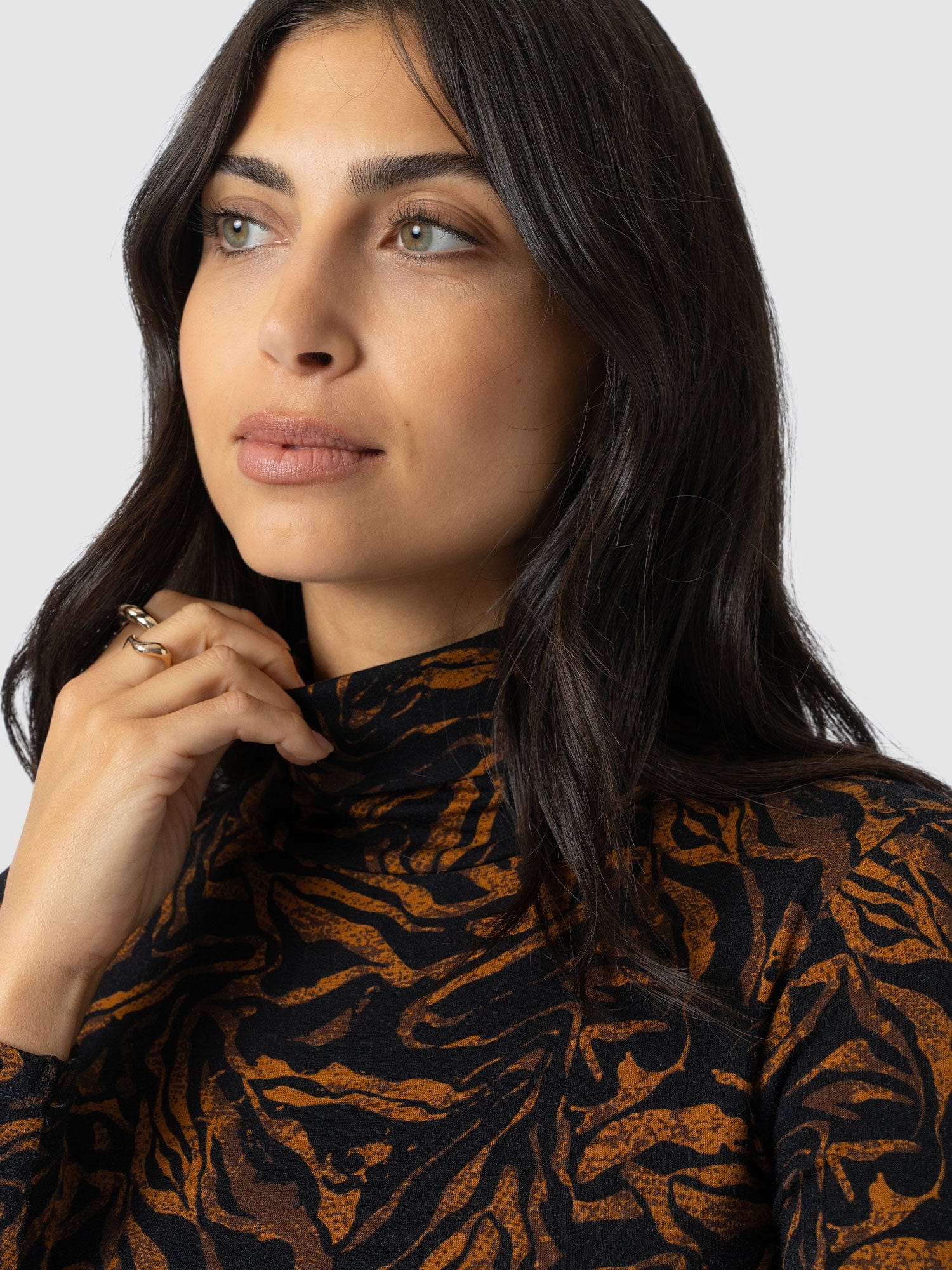 Tempest Roll Neck - Brown Zebra - Women's T-shirts | Saint + Sofia® USA
